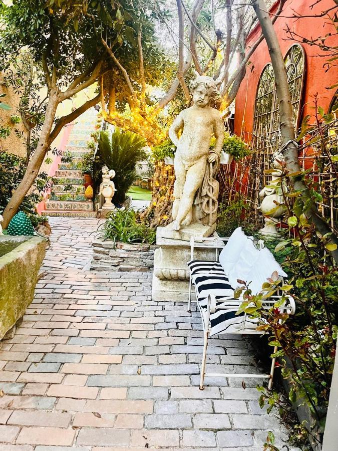 La Bravade Luxe Et Serenite Au Coeur De Saint-Tropez Suites Spacieuses Avec Jardin Enchanteur Kültér fotó